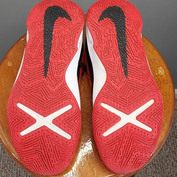 Nike, tennis shoes, bright red w/ black swoosh, youth size 5.5 - Picture 4 of 9